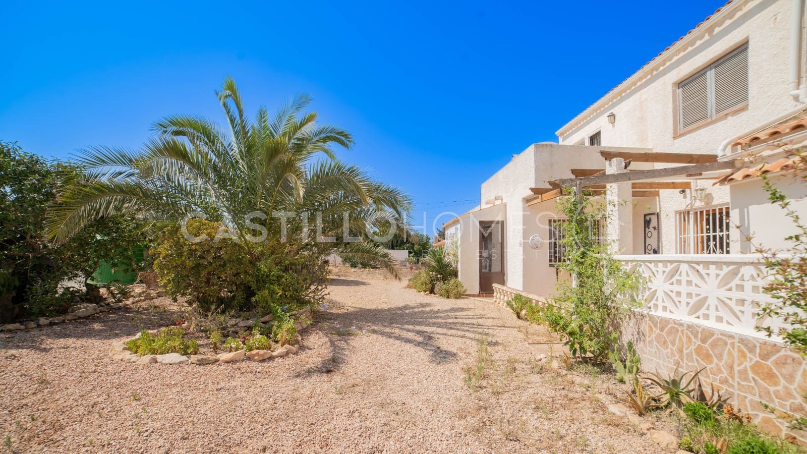3 bedroom Townhouse for sale in El Chaparral - € 199,900 (Ref: 9087235)