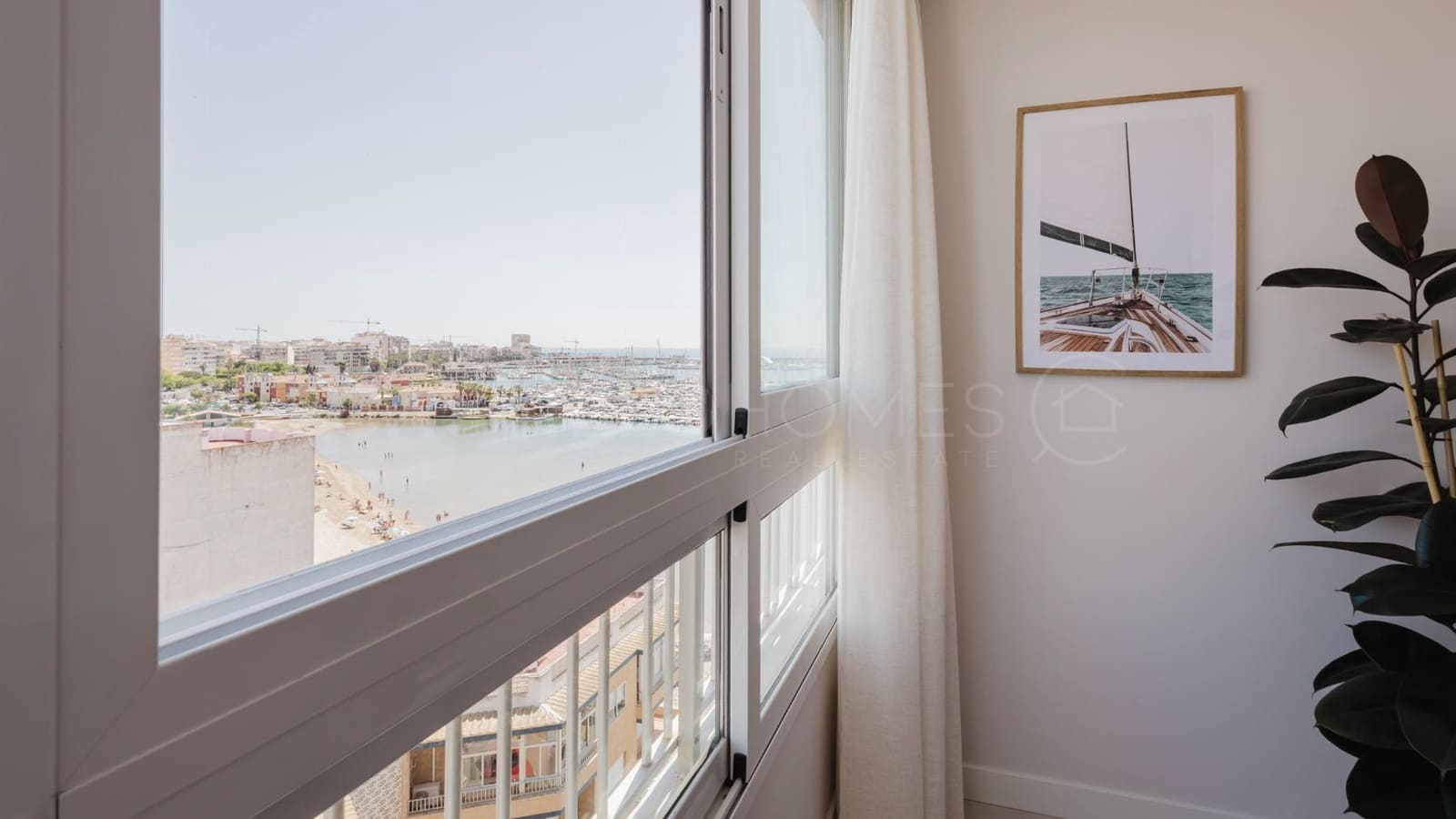 3 makuuhuone Huoneisto myytävänä paikassa Torrevieja - 349 000 € (Ref: 9114837)