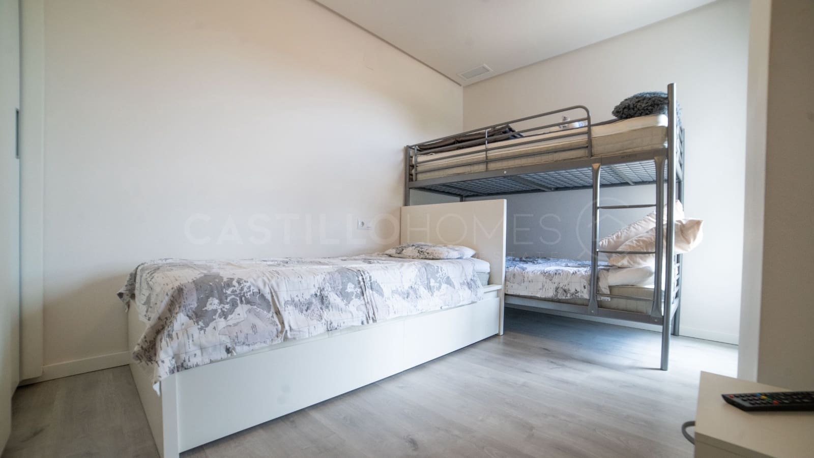 2 sypialnia Apartament na sprzedaż w Villamartin z basenem garażem - 269 990 € (Ref: 9118051)