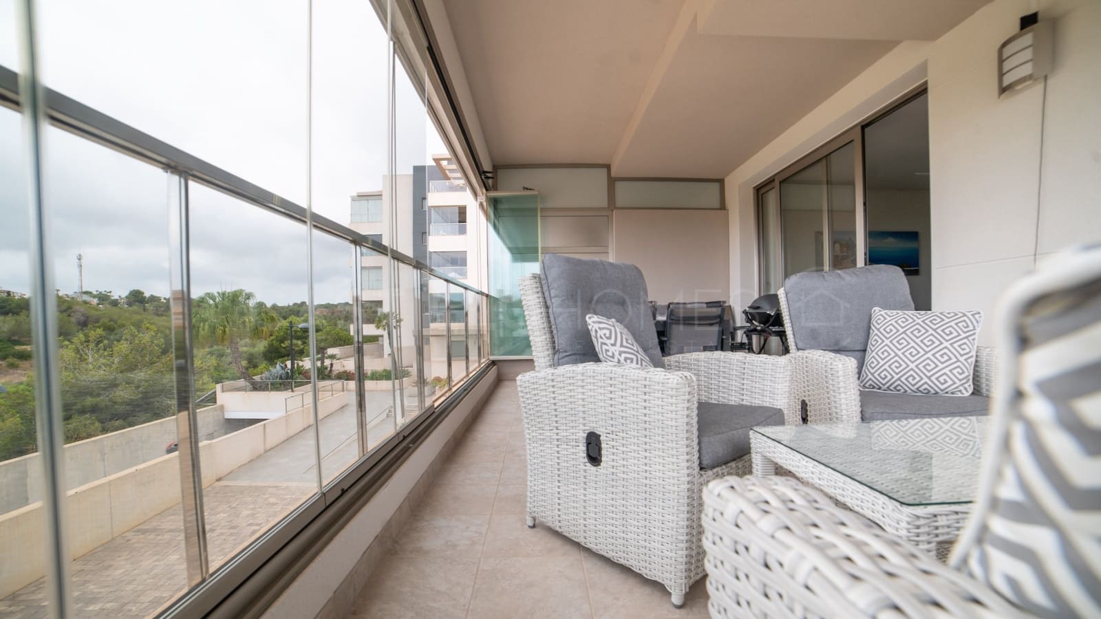 2 sypialnia Apartament na sprzedaż w Villamartin z basenem garażem - 269 990 € (Ref: 9118051)