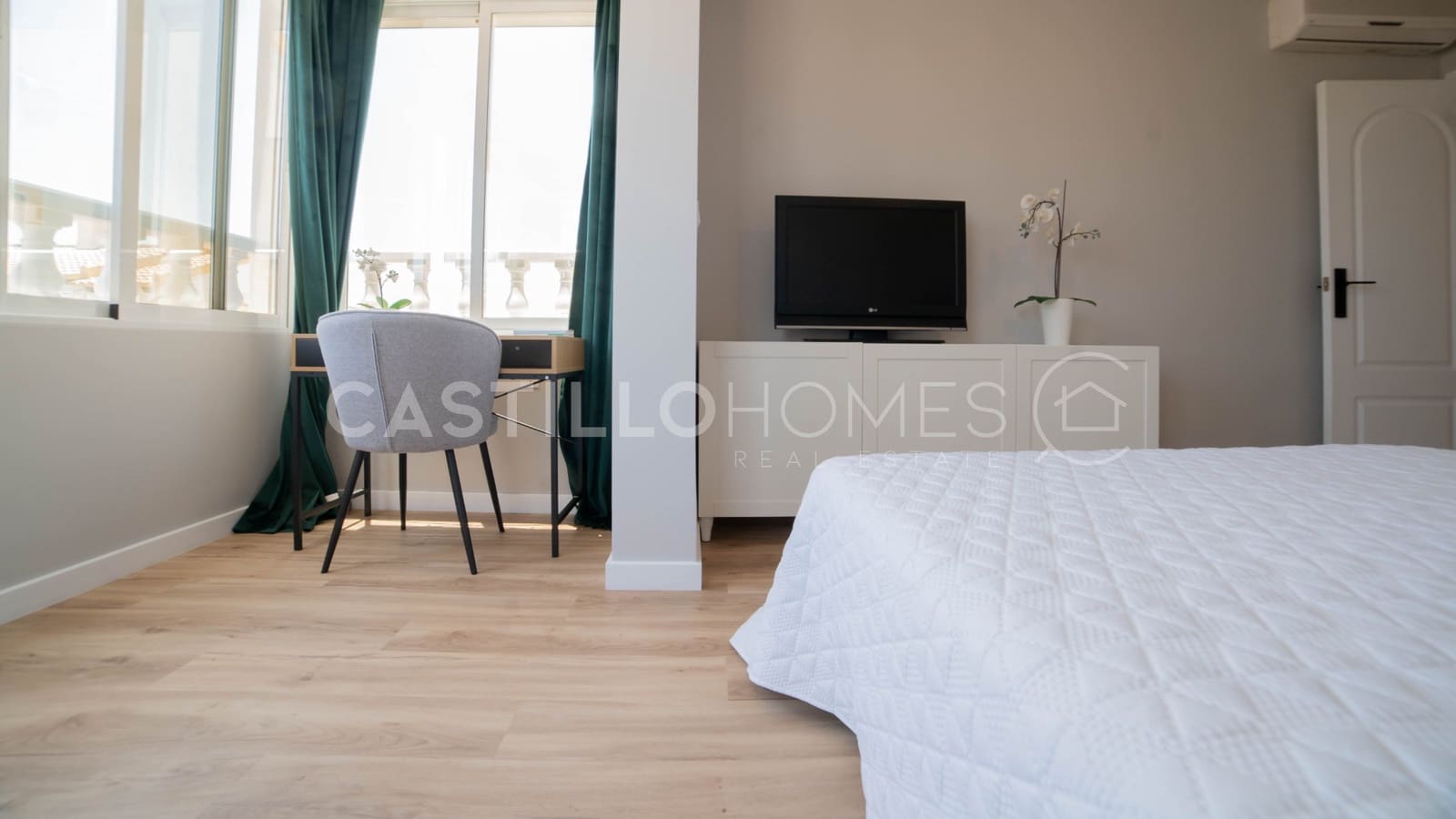 3 soverom Hus til salgs i Los Altos med svømmebasseng - € 288 000 (Ref: 9133173)