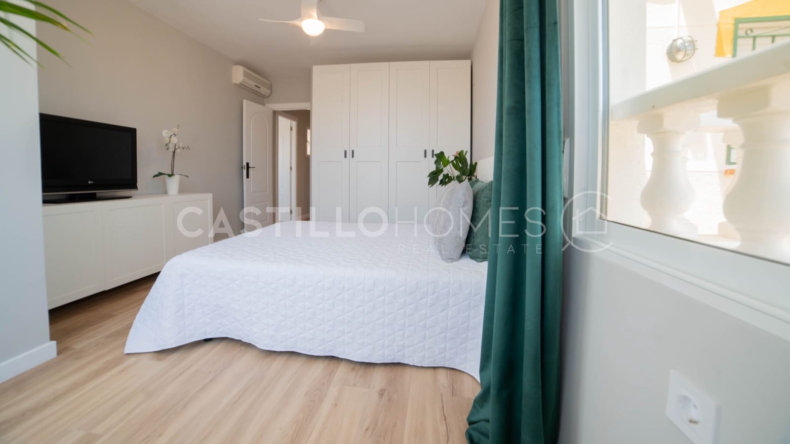 3 soverom Hus til salgs i Los Altos med svømmebasseng - € 288 000 (Ref: 9133173)