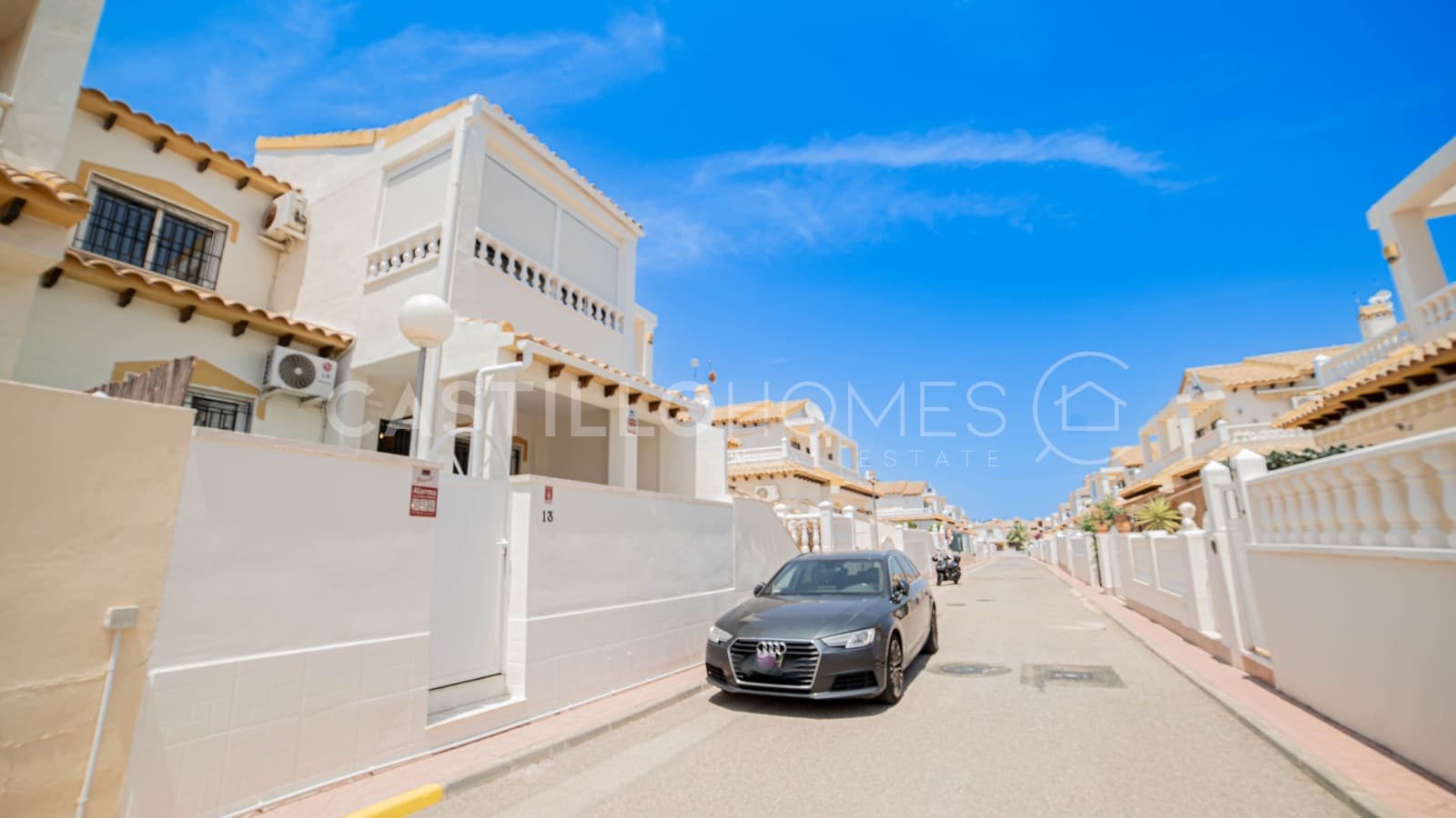 3 soverom Hus til salgs i Los Altos med svømmebasseng - € 288 000 (Ref: 9133173)