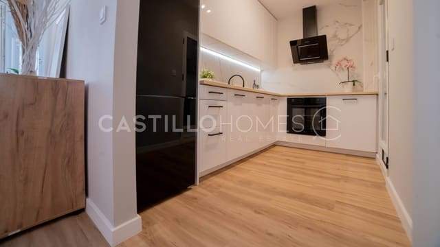 3 chambre Maison de Ville à vendre à Los Altos avec piscine - 288 000 € (Ref: 9133173)
