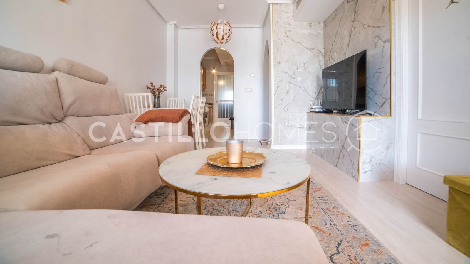 2 soverom Bungalow til salgs i Orihuela Costa med svømmebasseng garasje - € 169 000 (Ref: 9156057)