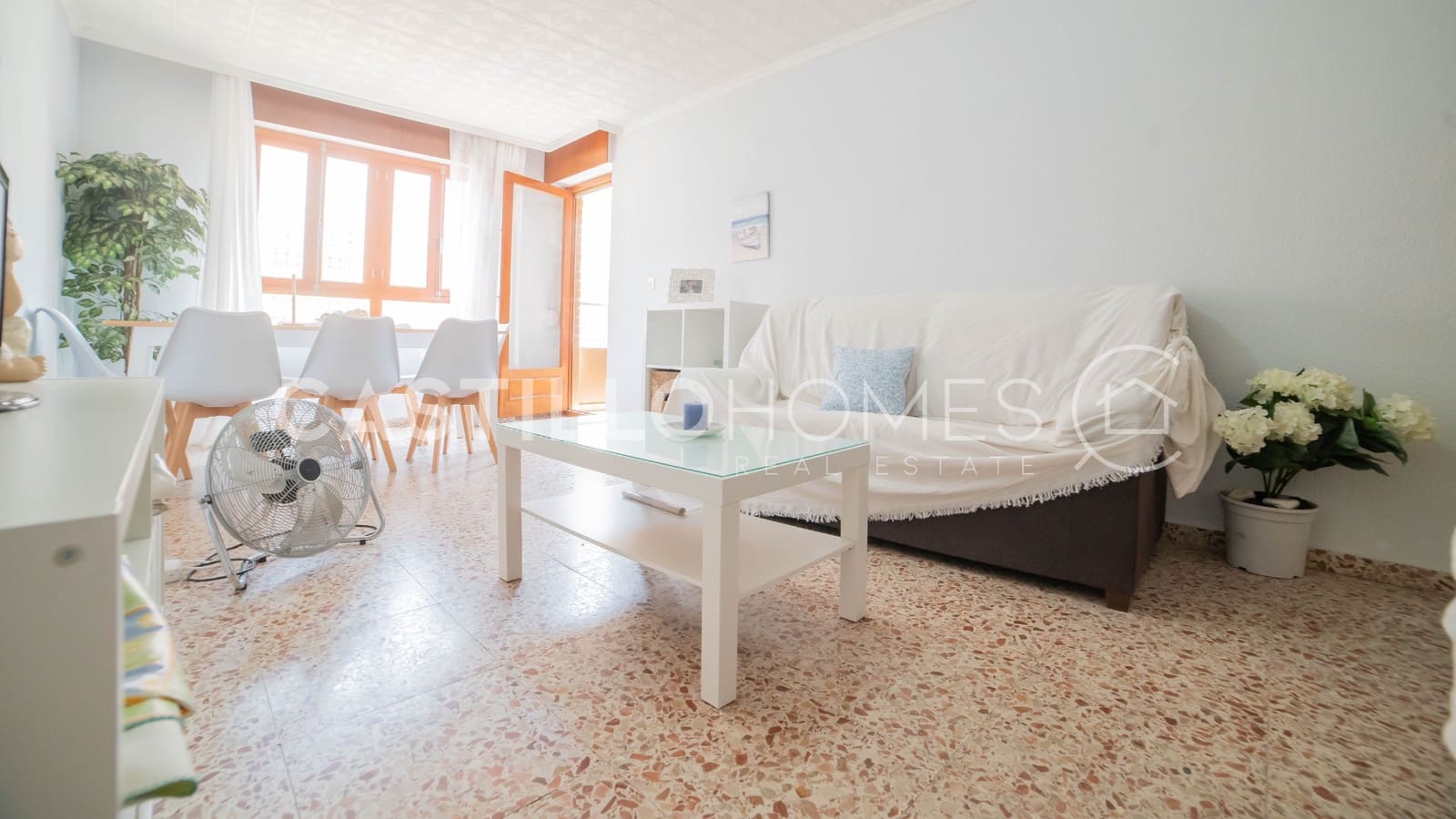 3 quarto Apartamento para venda em Torrevieja com garagem - 175 000 € (Ref: 9189916)