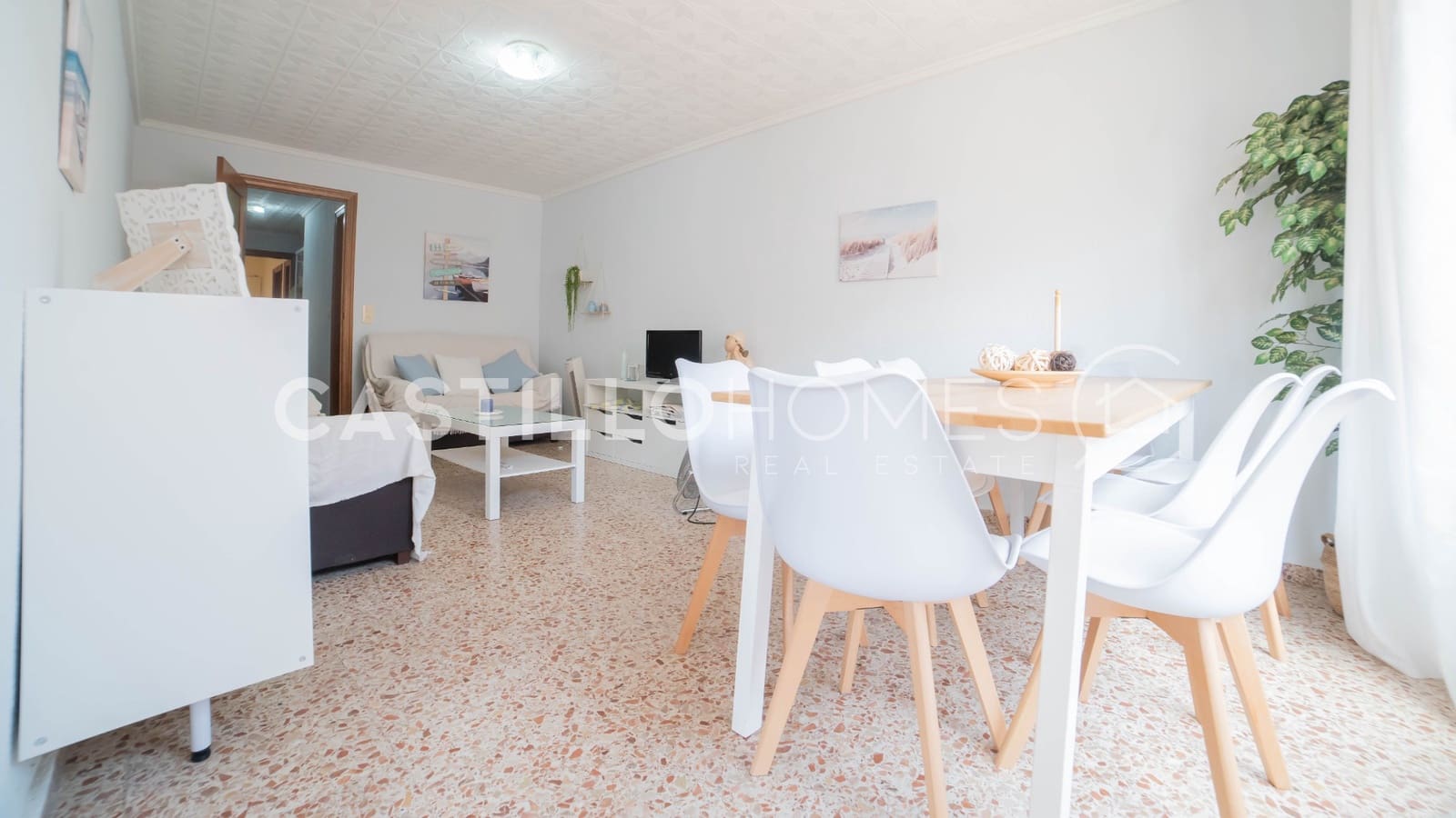 3 quarto Apartamento para venda em Torrevieja com garagem - 175 000 € (Ref: 9189916)