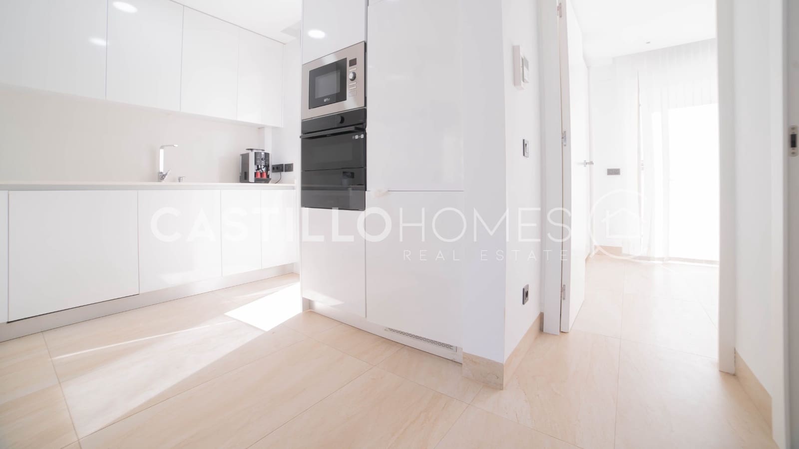 4 soverom Villa til salgs i Filipinas med svømmebasseng - € 499 900 (Ref: 9253980)