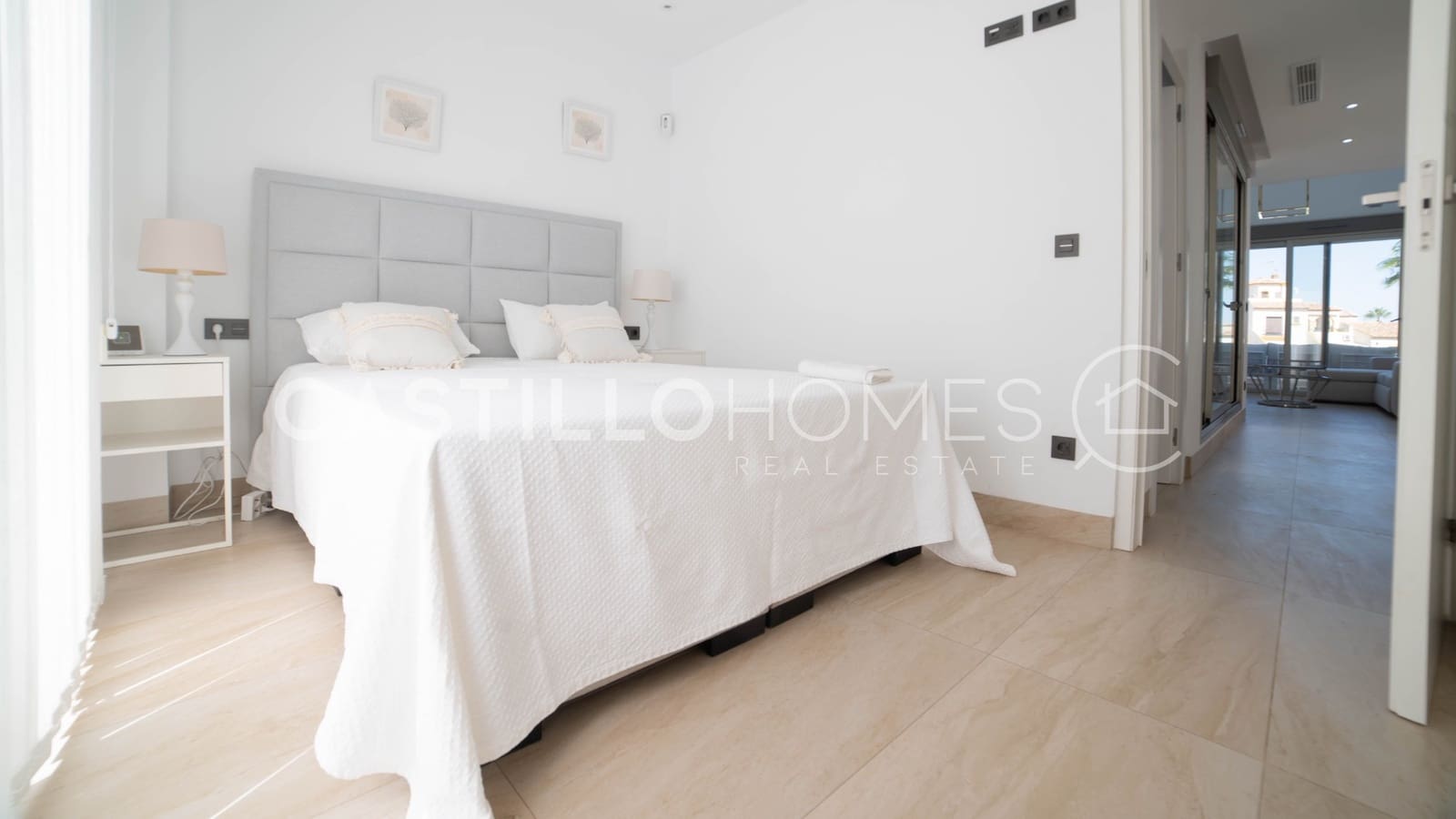 4 soverom Villa til salgs i Filipinas med svømmebasseng - € 499 900 (Ref: 9253980)