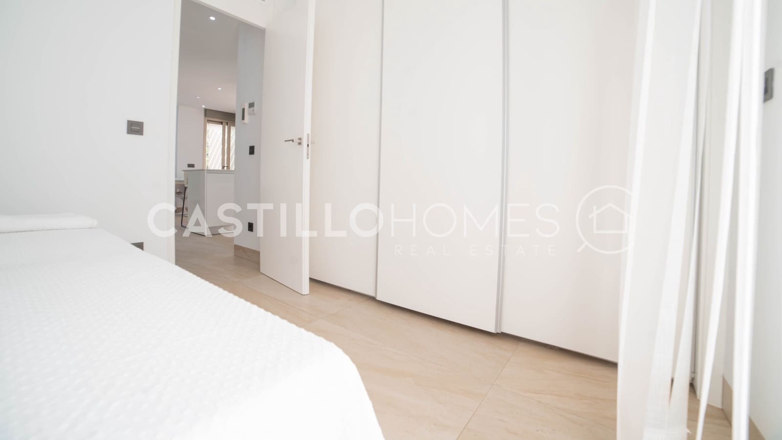 4 soverom Villa til salgs i Filipinas med svømmebasseng - € 499 900 (Ref: 9253980)