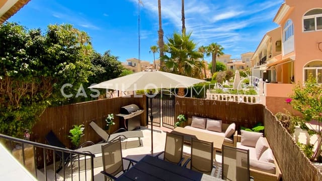 Apartamento de 4 habitaciones en Playa Flamenca, Orihuela en venta con piscina - 299.000 € (Ref: 9263773)