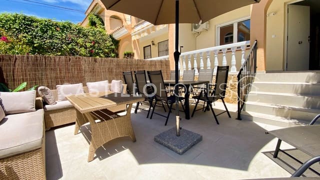 Apartamento de 4 habitaciones en Playa Flamenca, Orihuela en venta con piscina - 299.000 € (Ref: 9263773)