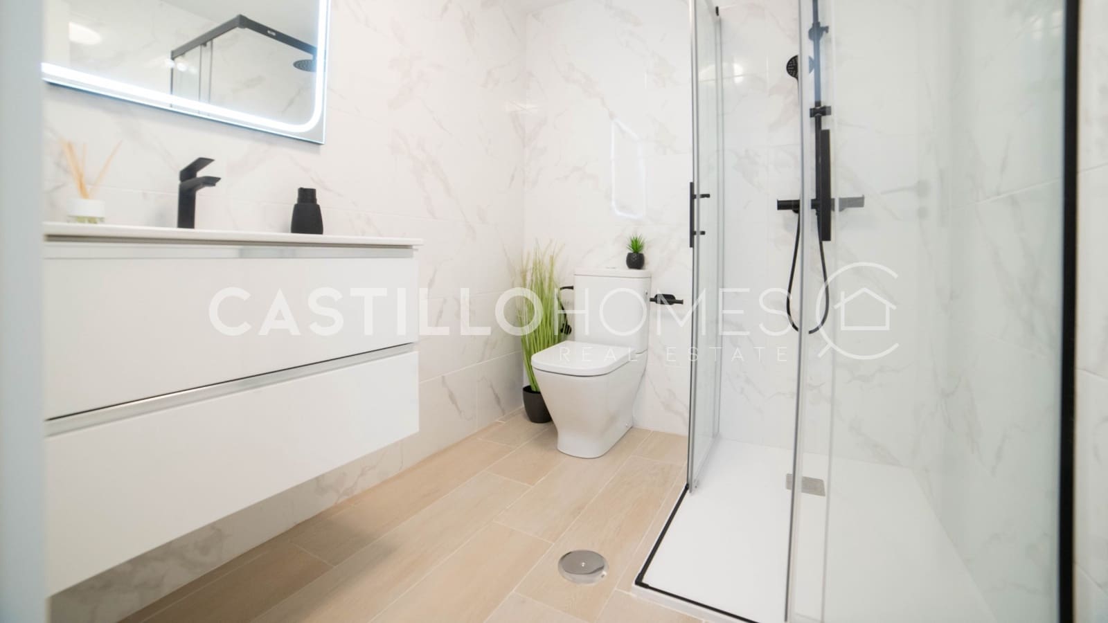 Apartamento de 2 habitaciones en La Mata en venta con piscina - 359.900 € (Ref: 9263843)