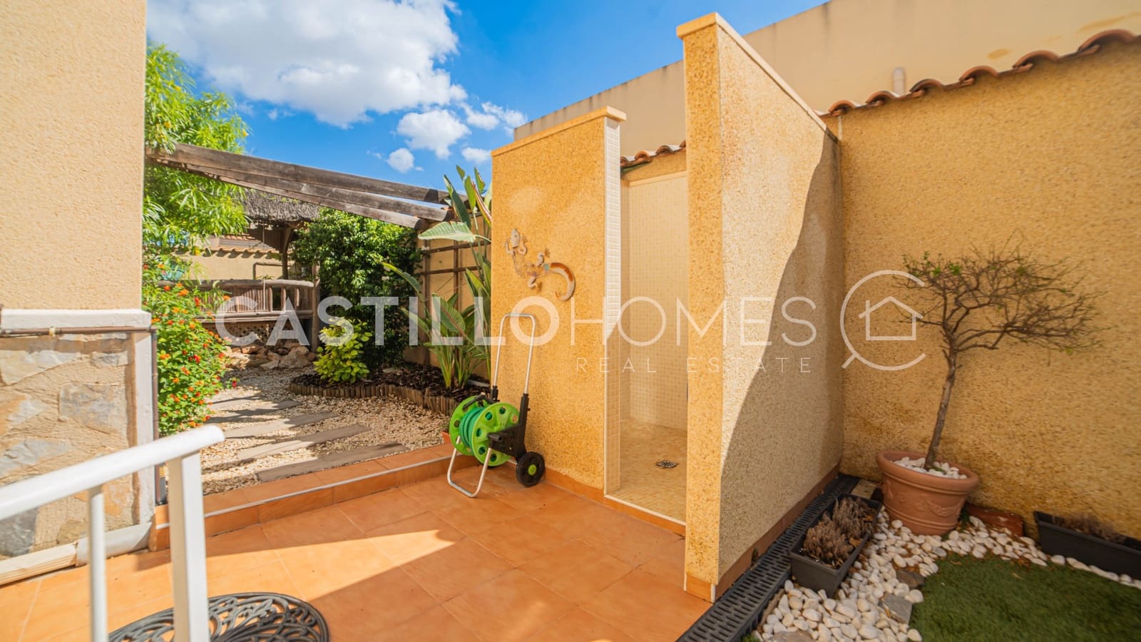 4 camera da letto Villa in vendita in Ciudad Quesada con piscina - 329.800 € (Rif: 9289577)