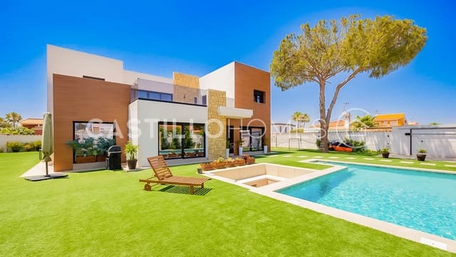 5 bedroom Villa for sale in El Chaparral - La Siesta - La Torreta, Torrevieja with pool - € 1,250,000 (Ref: 9307162)