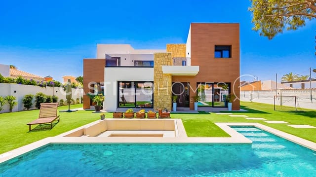 5 bedroom Villa for sale in El Chaparral - La Siesta - La Torreta, Torrevieja with pool - € 1,250,000 (Ref: 9307162)