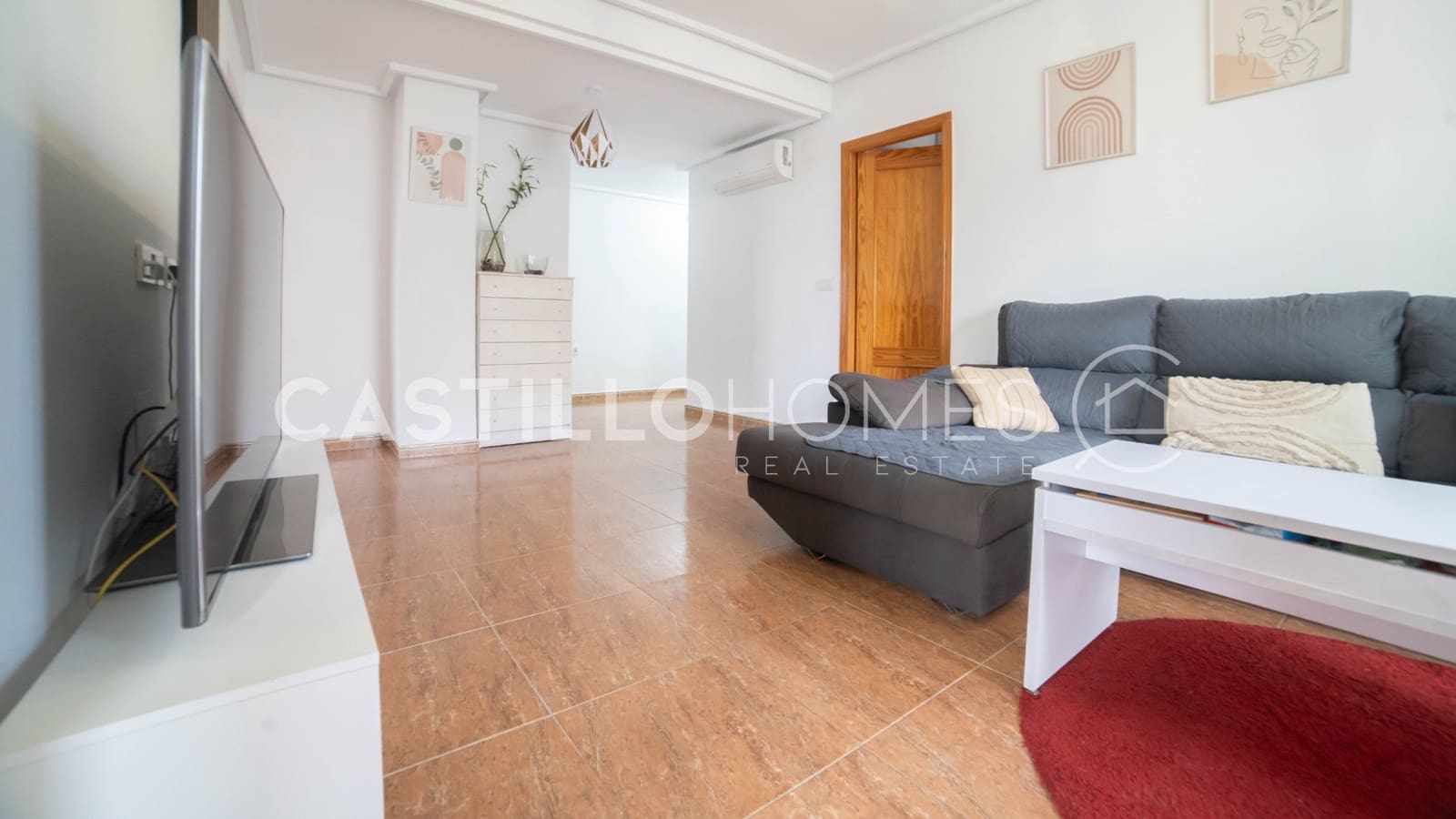 3 bedroom Apartment for sale in Torrevieja with pool - € 199,900 (Ref: 9319901)