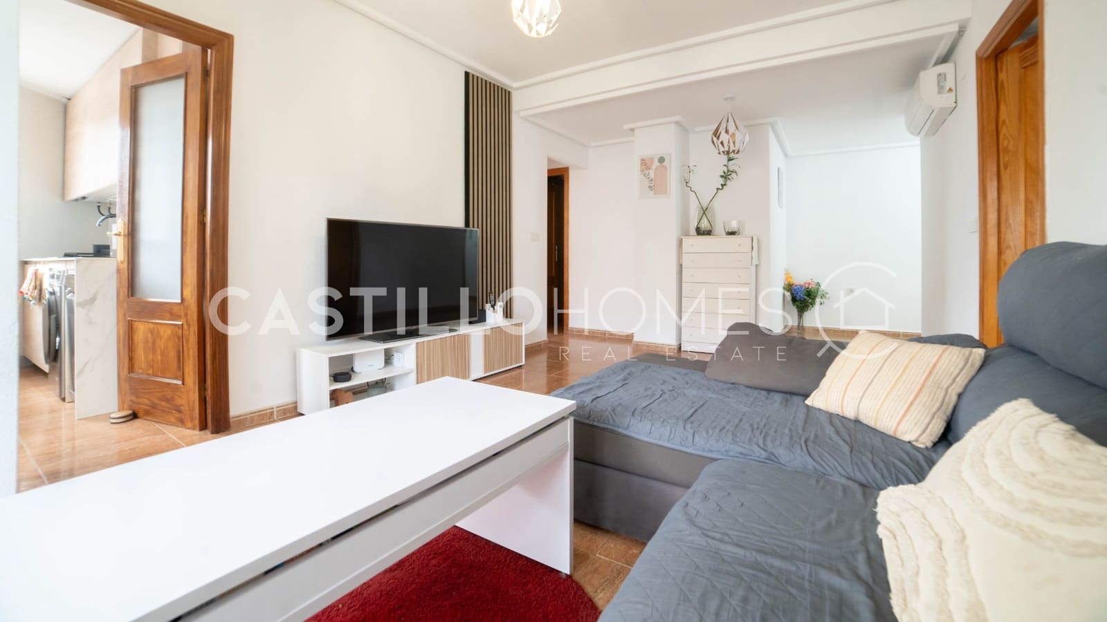 3 bedroom Apartment for sale in Torrevieja with pool - € 199,900 (Ref: 9319901)