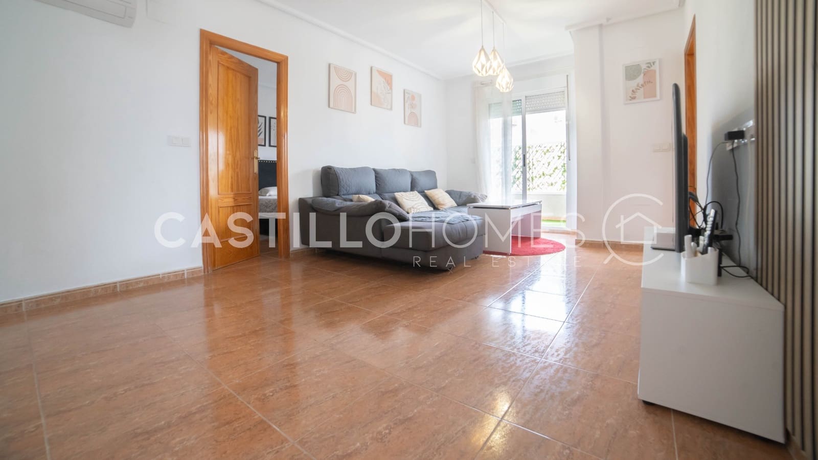 3 bedroom Apartment for sale in Torrevieja with pool - € 199,900 (Ref: 9319901)