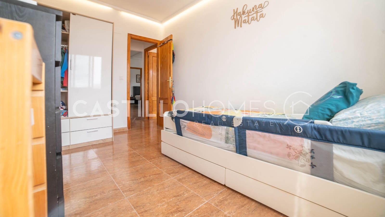 3 bedroom Apartment for sale in Torrevieja with pool - € 199,900 (Ref: 9319901)