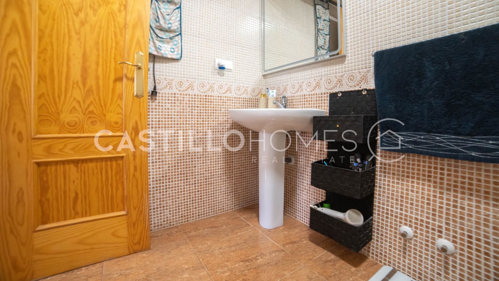 3 bedroom Apartment for sale in Torrevieja with pool - € 199,900 (Ref: 9319901)