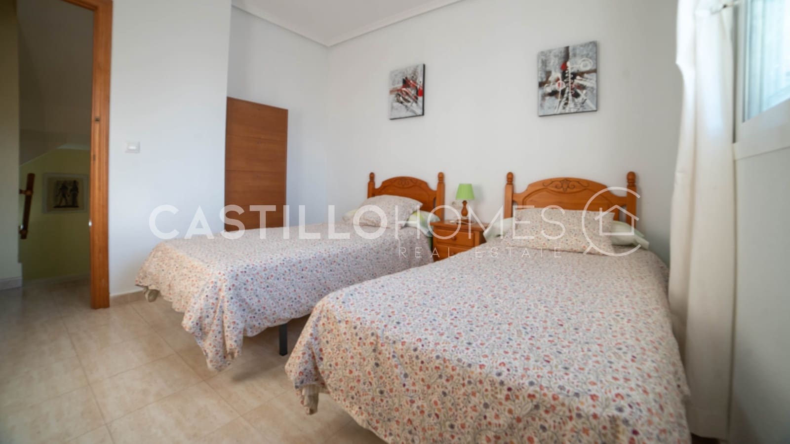 2 bedroom Townhouse for sale in La Zenia with pool - € 265,000 (Ref: 9336961)