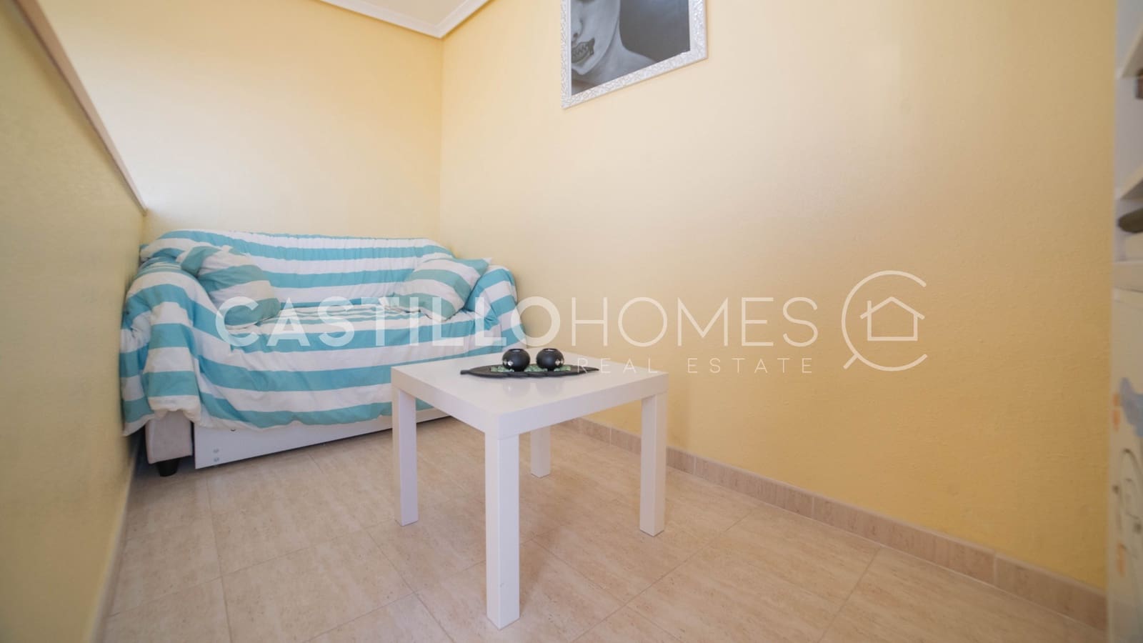 2 bedroom Townhouse for sale in La Zenia with pool - € 265,000 (Ref: 9336961)