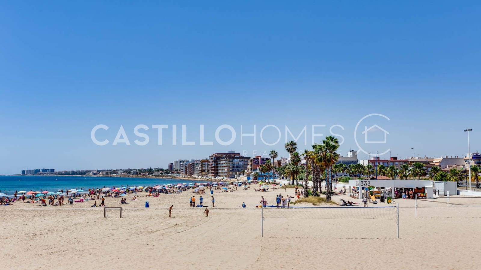 4 makuuhuone Huoneisto myytävänä paikassa Torrevieja mukana 
autotalli - 389 500 € (Ref: 9354548)