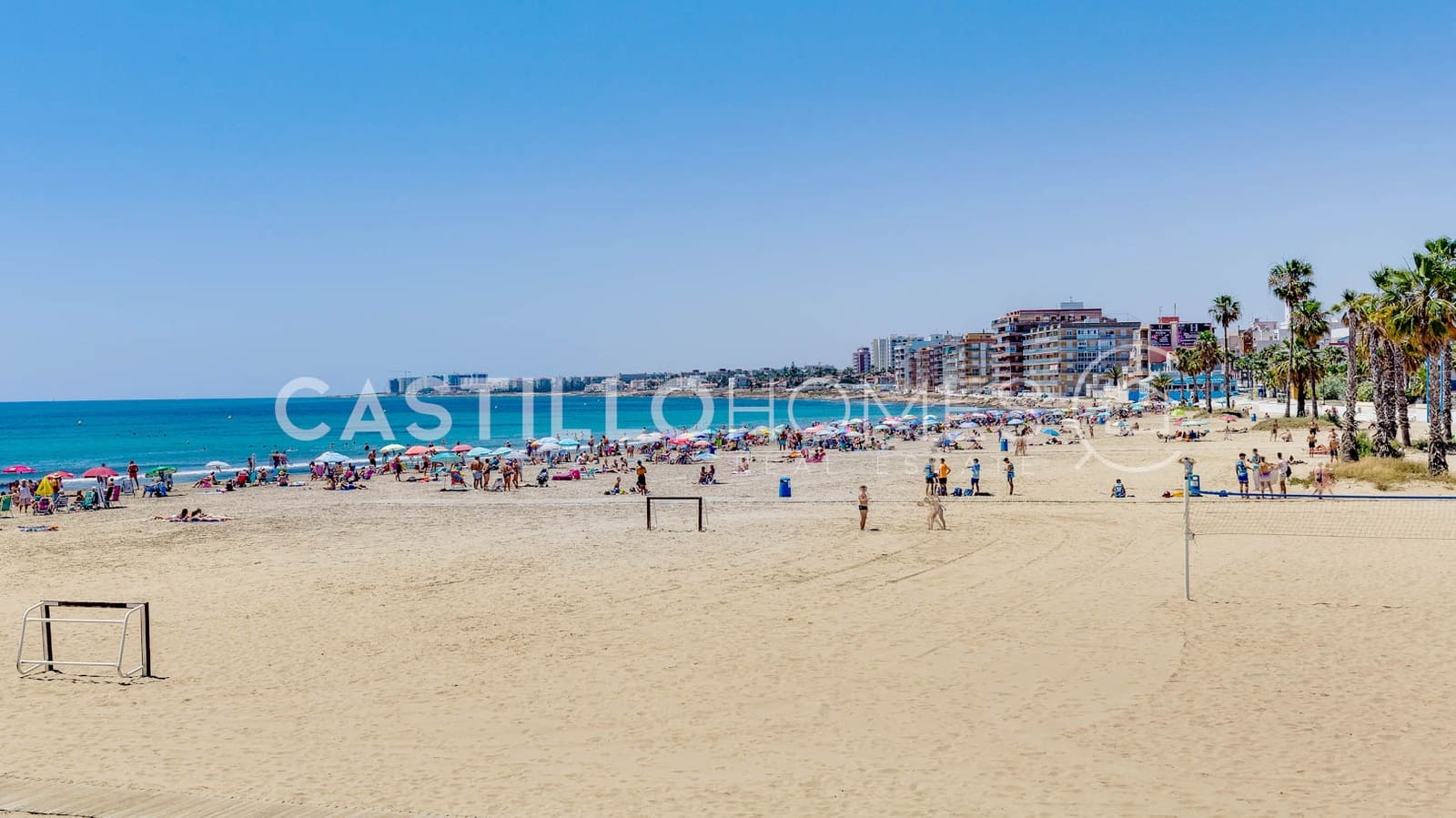 4 makuuhuone Huoneisto myytävänä paikassa Torrevieja mukana 
autotalli - 389 500 € (Ref: 9354548)