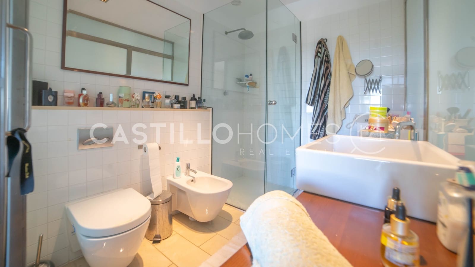 4 bedroom Townhouse for sale in La Veleta with garage - € 449,900 (Ref: 9383905)