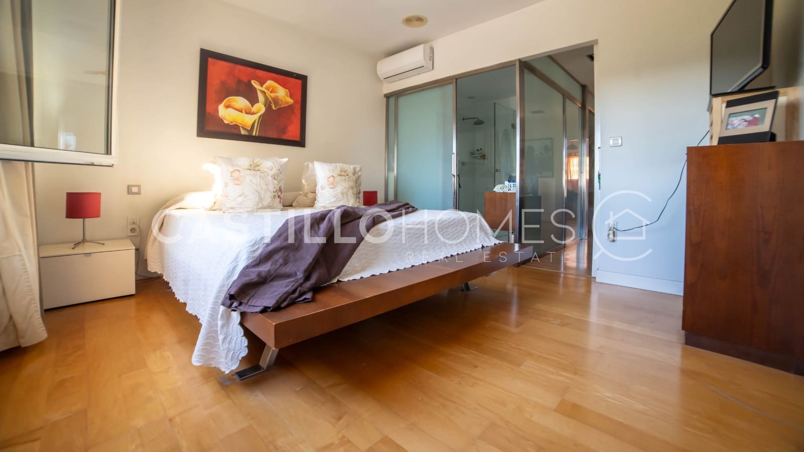 4 bedroom Townhouse for sale in La Veleta with garage - € 449,900 (Ref: 9383905)