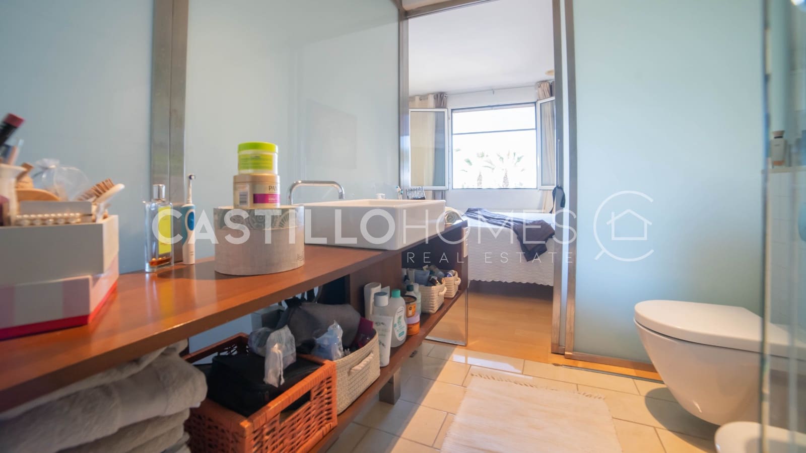 4 bedroom Townhouse for sale in La Veleta with garage - € 449,900 (Ref: 9383905)