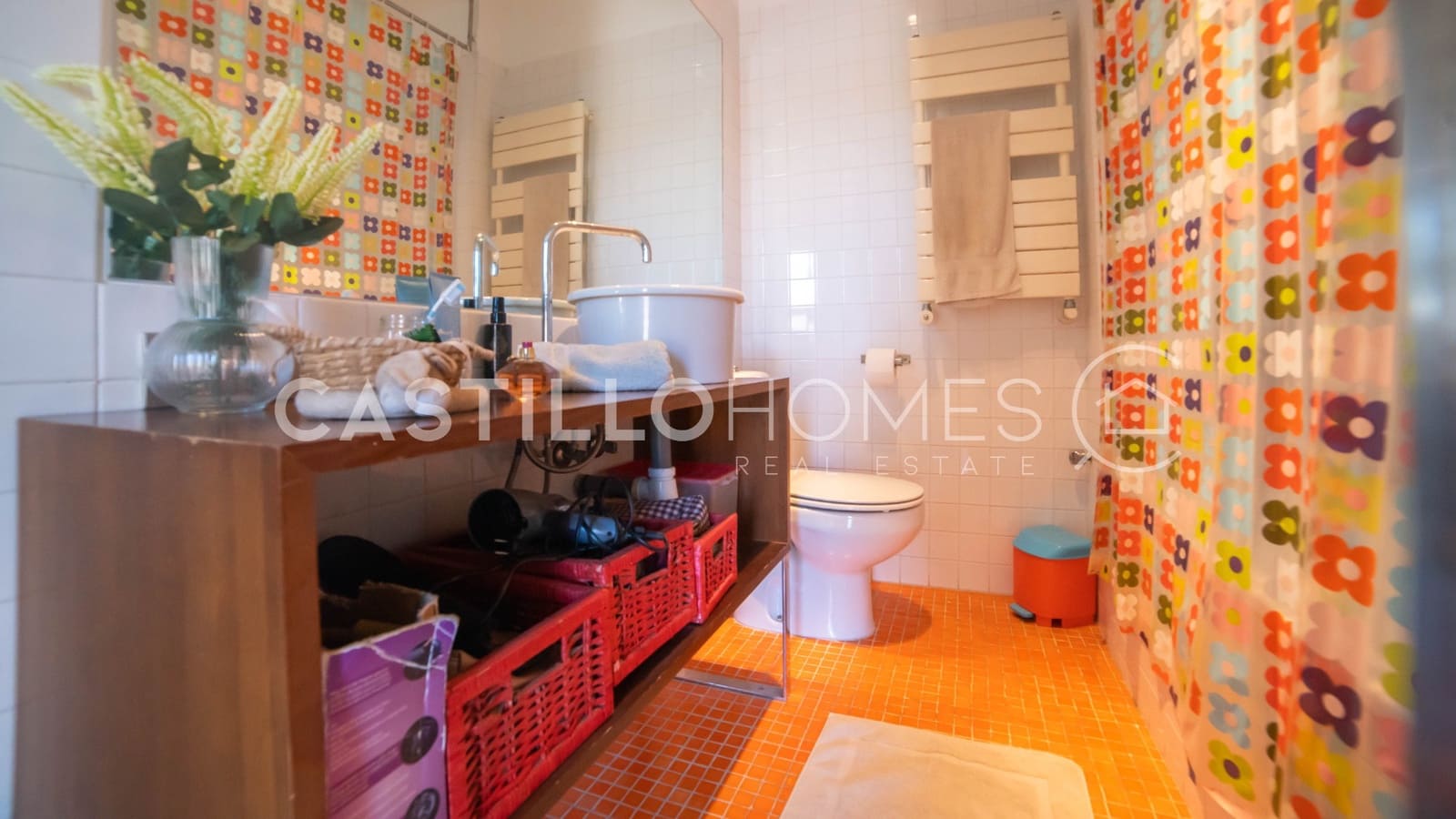 4 bedroom Townhouse for sale in La Veleta with garage - € 449,900 (Ref: 9383905)