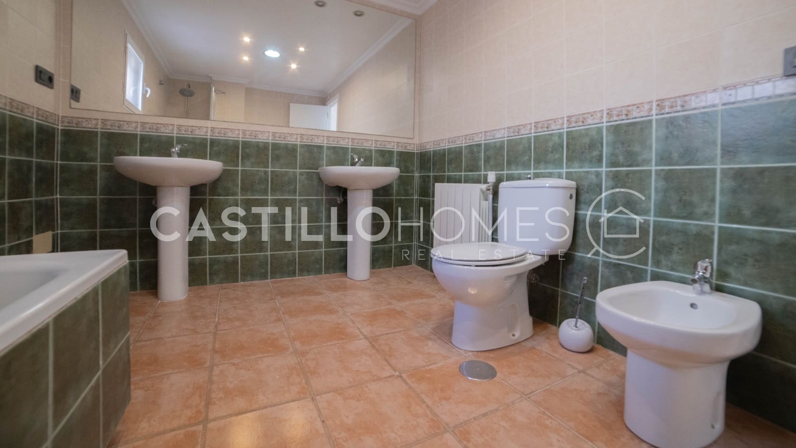 4 soverom Villa til salgs i Filipinas - € 289 900 (Ref: 9397021)