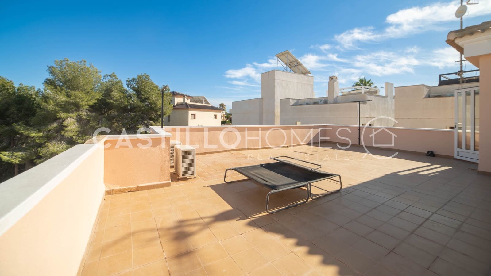 4 soverom Villa til salgs i Filipinas - € 289 900 (Ref: 9397021)