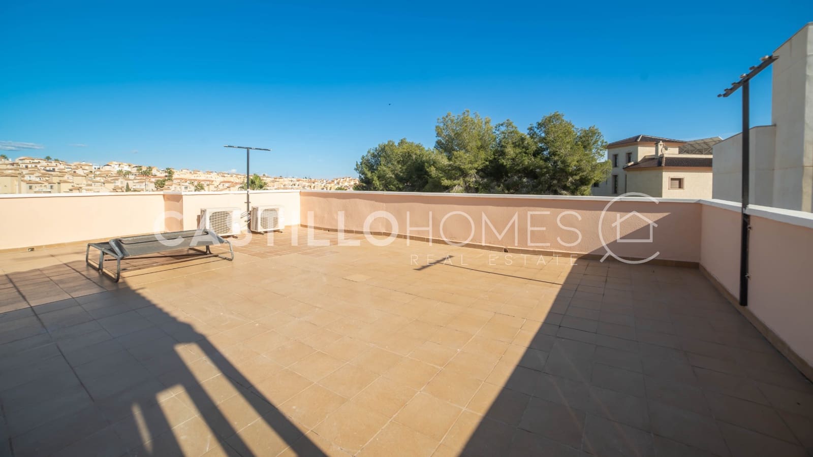 4 soverom Villa til salgs i Filipinas - € 289 900 (Ref: 9397021)