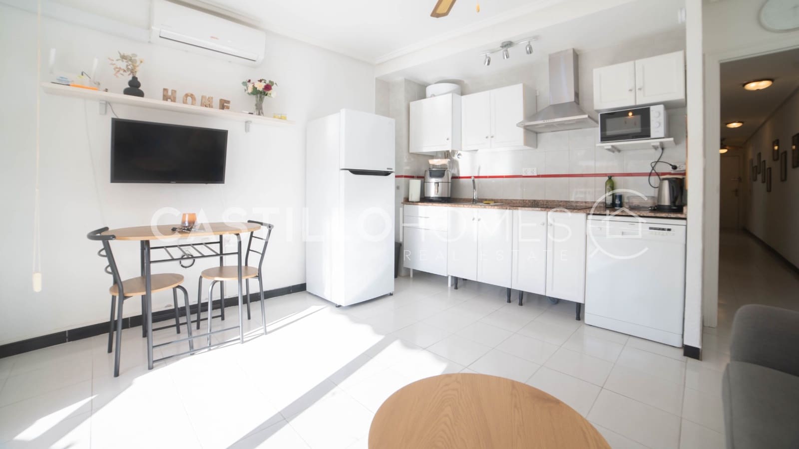 2 bedroom Apartment for sale in Torrevieja with pool - € 139,000 (Ref: 9491679)