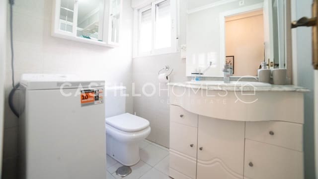 2 bedroom Apartment for sale in Centro, Torrevieja with pool - € 139,000 (Ref: 9491679)