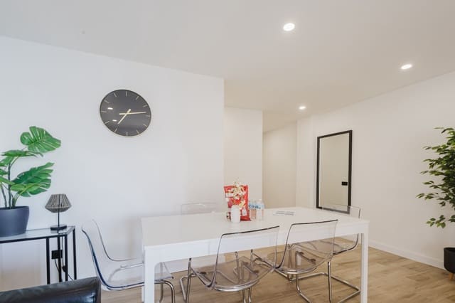 3 chambre Appartement à vendre à Playa del Acequión, Torrevieja avec piscine - 289 000 € (Ref: 9566646)