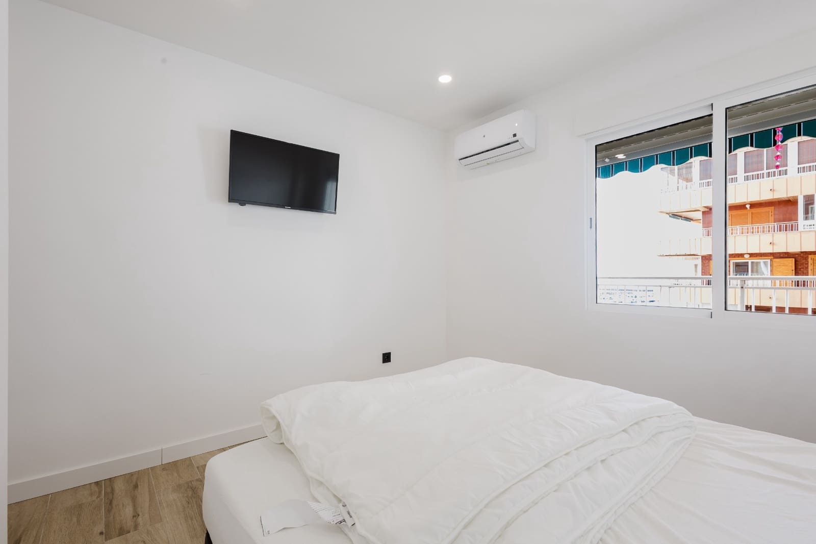 3 chambre Appartement à vendre à Torrevieja avec piscine - 289 000 € (Ref: 9566646)