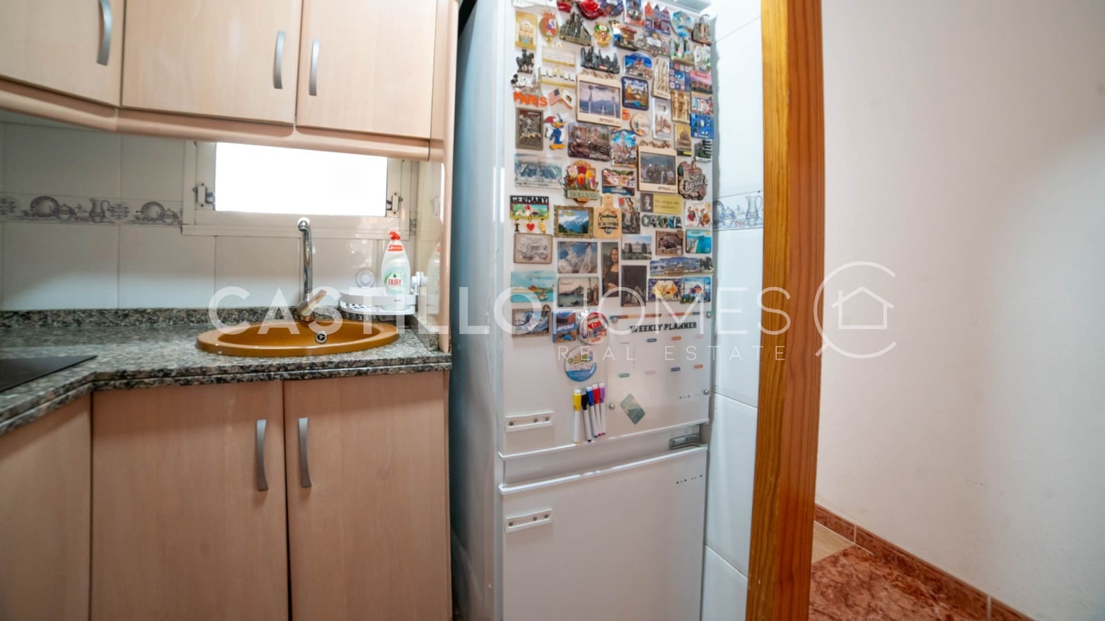 2 bedroom Penthouse for sale in Torrevieja - € 145,000 (Ref: 9609582)