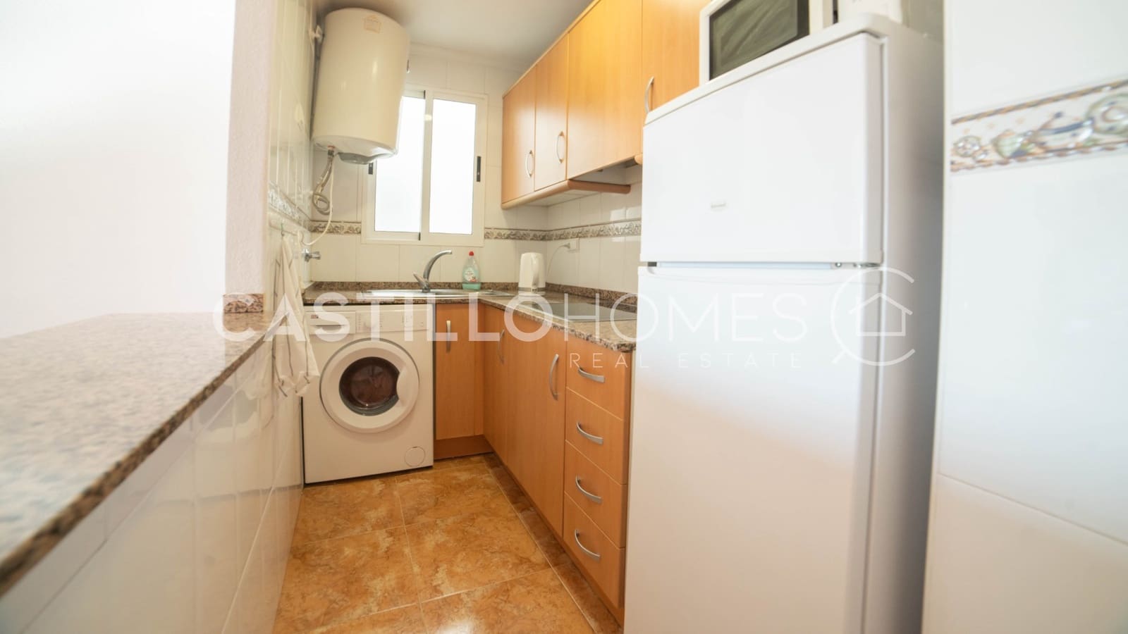 2 sovrum Lägenhet till salu i Torrevieja med pool - 139 000 € (Ref: 9609583)