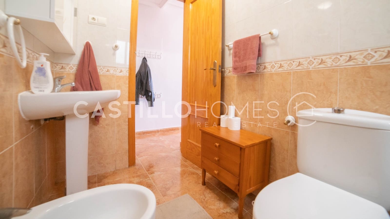 2 sovrum Lägenhet till salu i Torrevieja med pool - 139 000 € (Ref: 9609583)