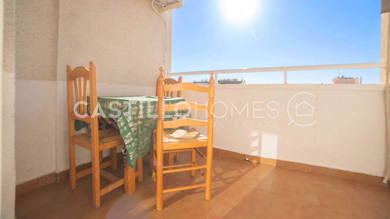 2 sovrum Lägenhet till salu i Torrevieja med pool - 139 000 € (Ref: 9609583)