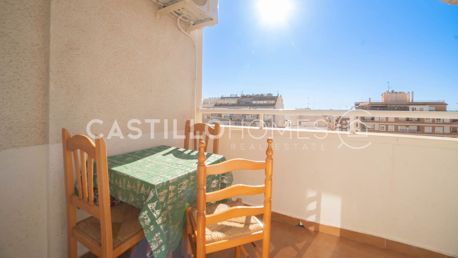 2 sovrum Lägenhet till salu i Torrevieja med pool - 139 000 € (Ref: 9609583)