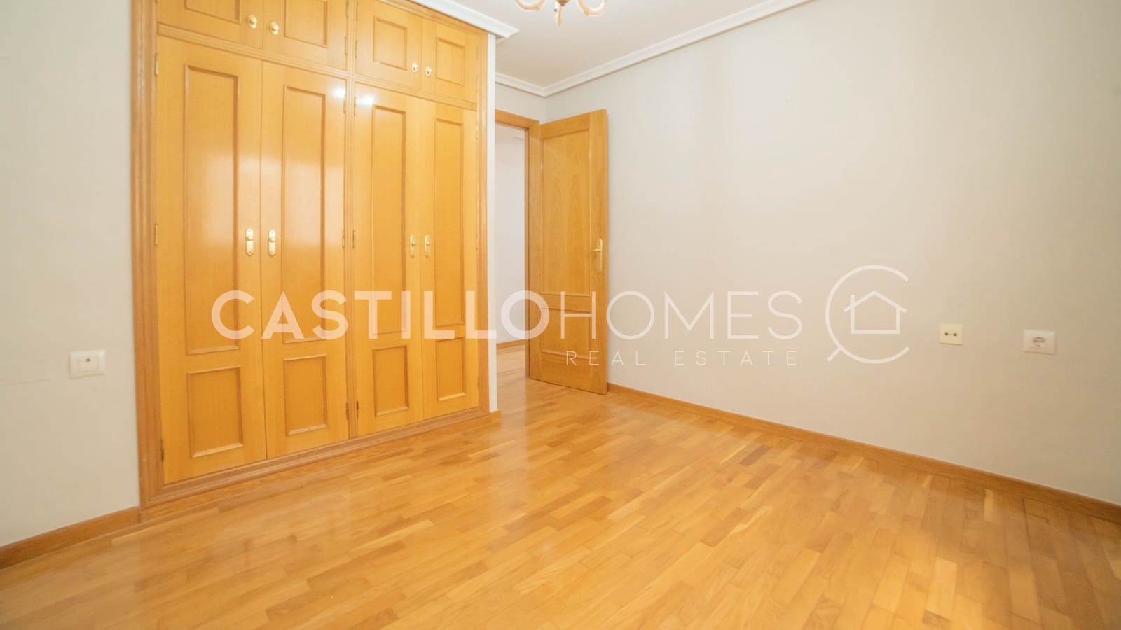 3 chambre Appartement à vendre à Torrevieja - 225 000 € (Ref: 9609584)