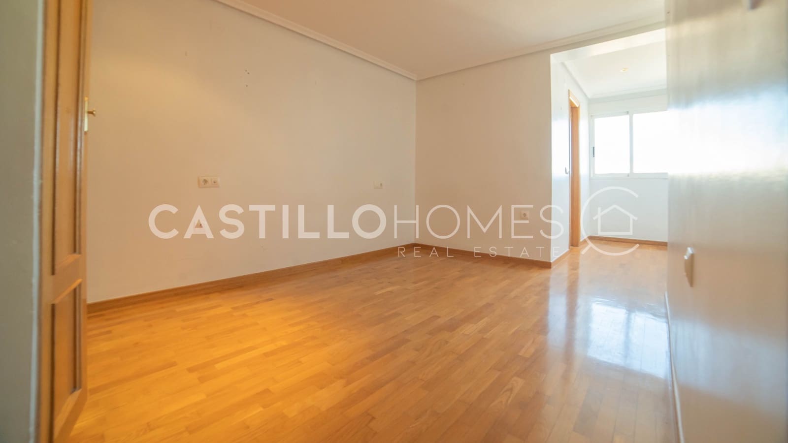 3 chambre Appartement à vendre à Torrevieja - 225 000 € (Ref: 9609584)