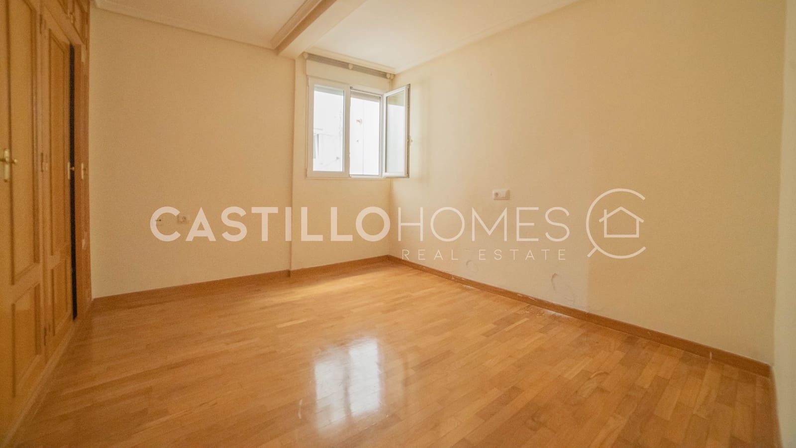 3 chambre Appartement à vendre à Torrevieja - 225 000 € (Ref: 9609584)