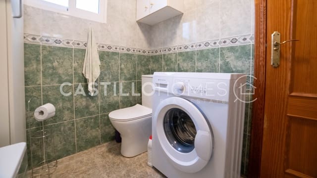 1 chambre Penthouse à vendre à Las Piscinas Naturales, Torrevieja - 139 000 € (Ref: 9609588)