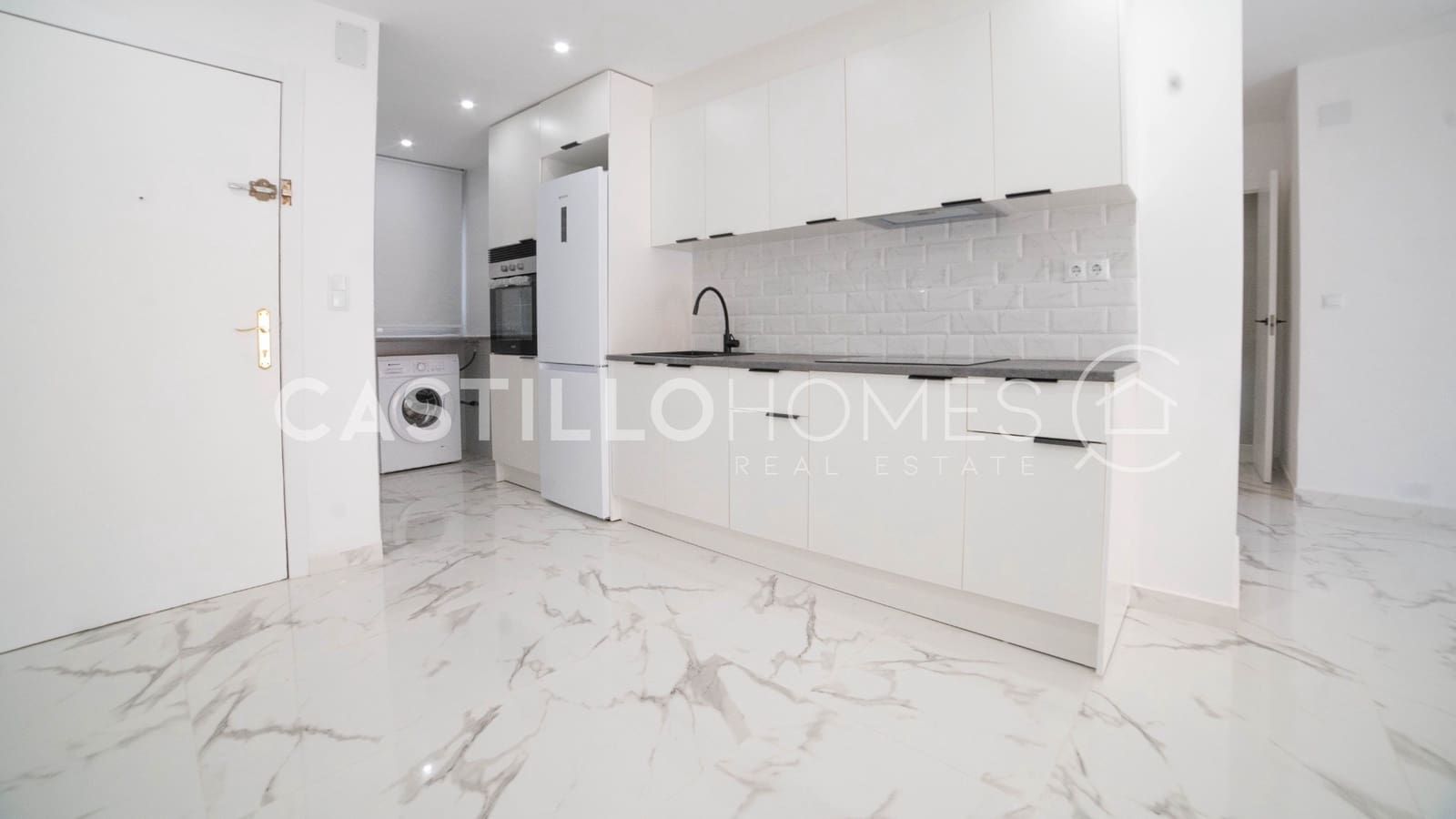 3 slaapkamer Appartement te koop in Torrevieja - € 219.000 (Ref: 9609590)